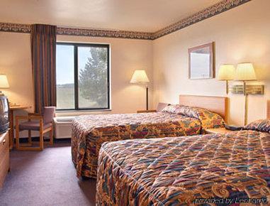 And Hotel 2*